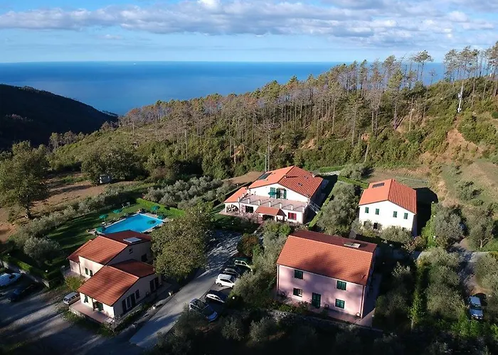 Hotel La Rossola Resort & Natura