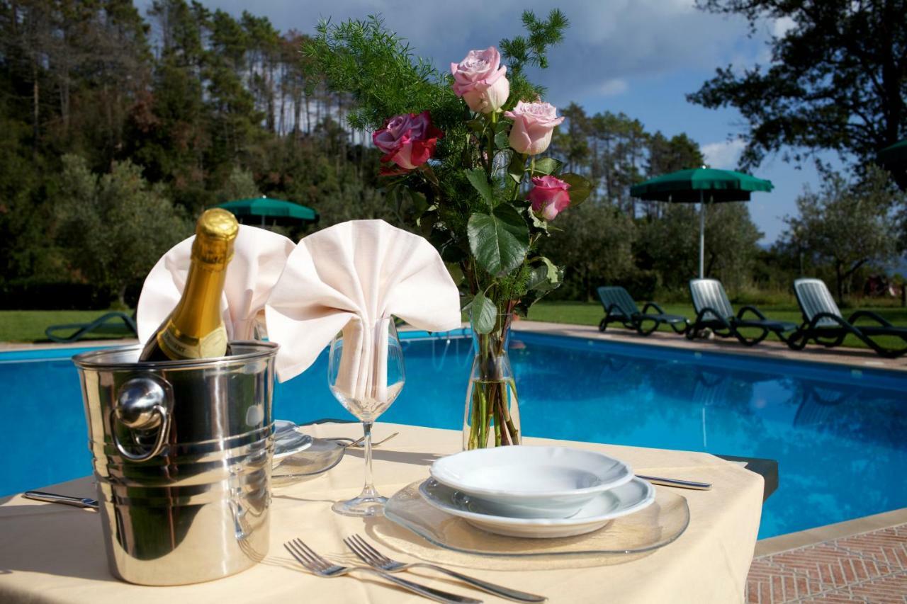 La Rossola & Natura Country house *